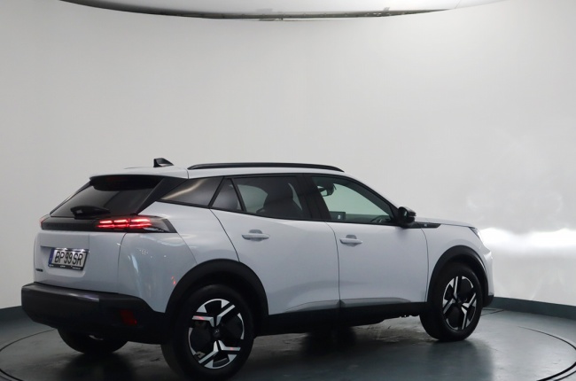 Peugeot E-2008 ALLURE 156CV - BATERIA 54KWH